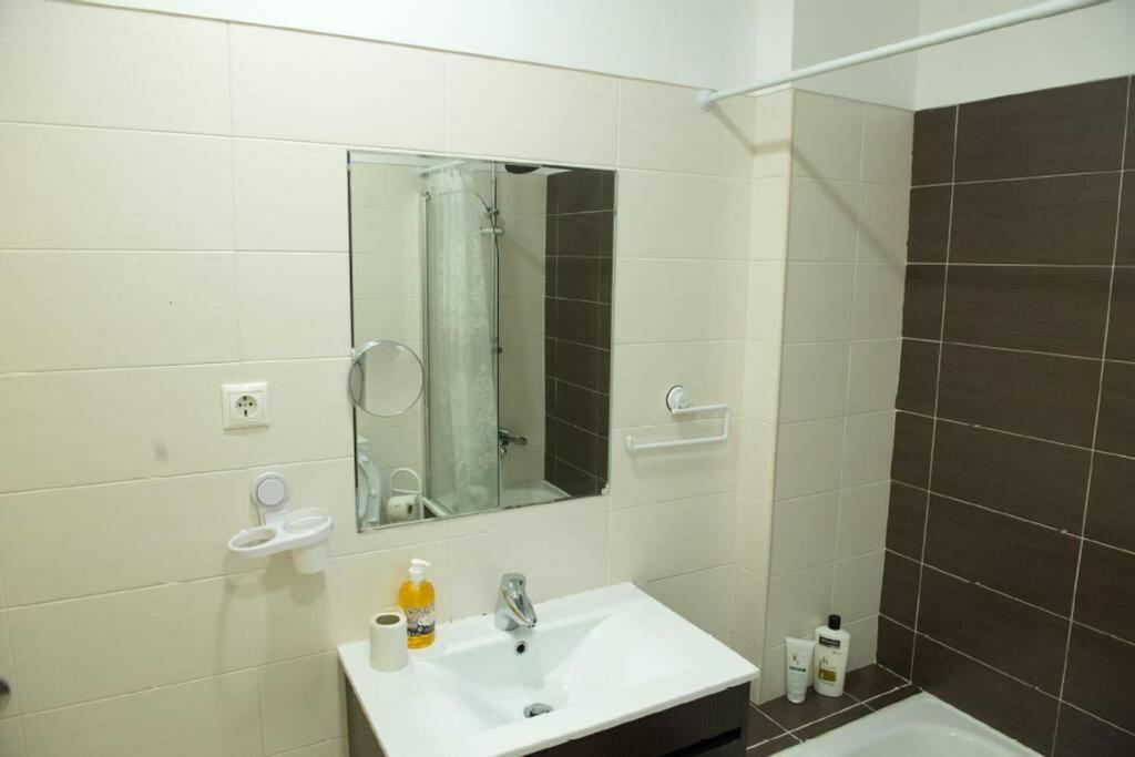 Апартаменты Apartamento Perto Do Centro De Lisboa Com Elevador Экстерьер фото